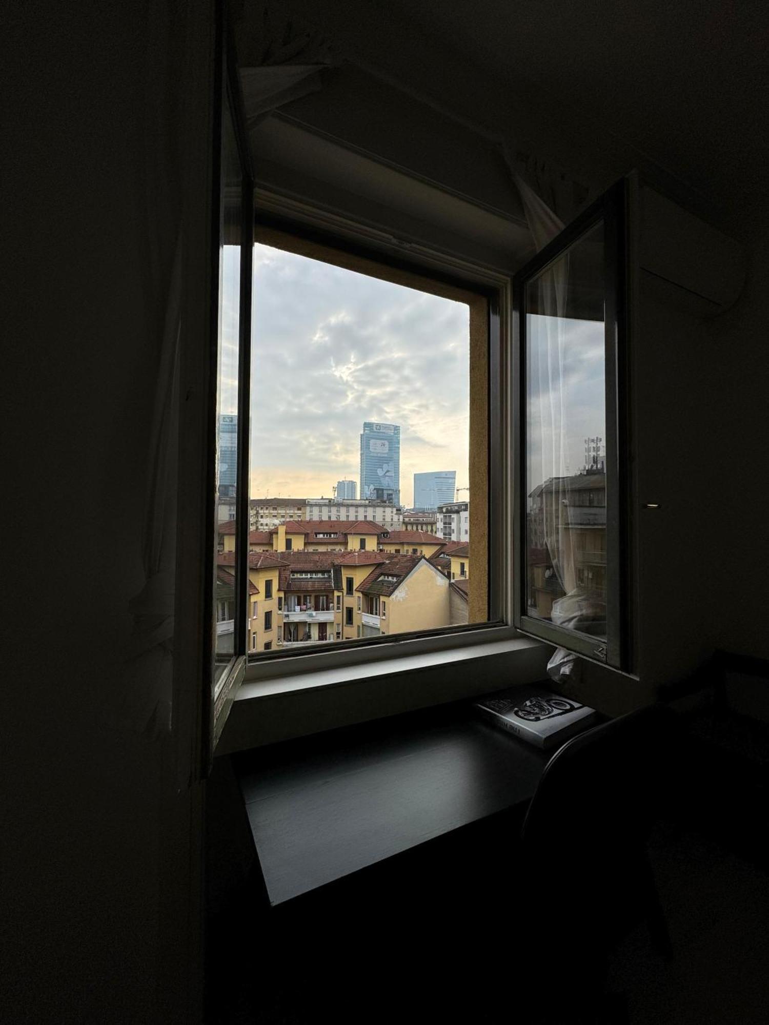 شقة Trilocale Con Due Balconi A Isola Porta Nuova ميلان المظهر الخارجي الصورة